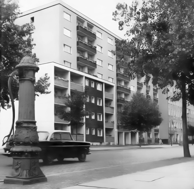 Senator für Bau- und Wohnungswesen (Hg.): Stadterneuerung in Berlin, Berlin 1964, S. 15